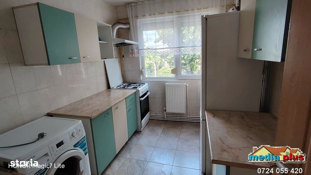 Apartament 2 camere semidecomandat, etaj 3, Aviației – Micro 40