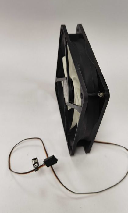 Вентилатори за РС и сървър