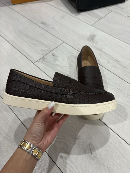 Обувь в отличном качестве