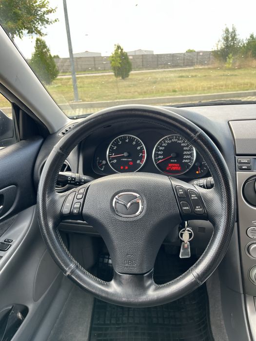 Vand mazda 6- 1.8 benzina