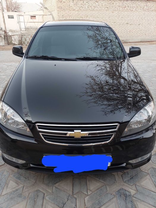 Jentra sotiladi yili 2022 qora