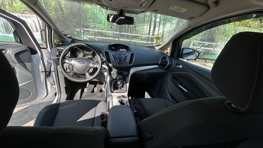 De vanzare ford c-max 2011