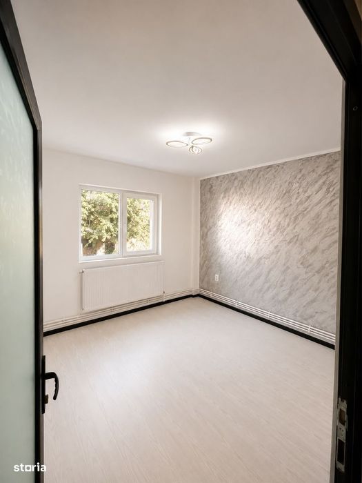 De Vanzare Apartament cu 2 camere zona Progresu