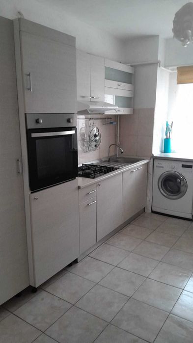 Proprietar vând apt 120 000 4 camere , 2 băi  ultracentral,  92 mp vând apartament cu 4 camere ultracentral 92 mp, Campia Turzii