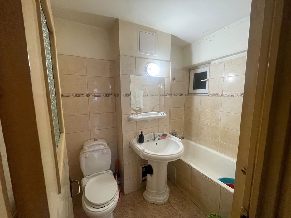 P.F. Vind ap 3 camere decomandate marasti centru