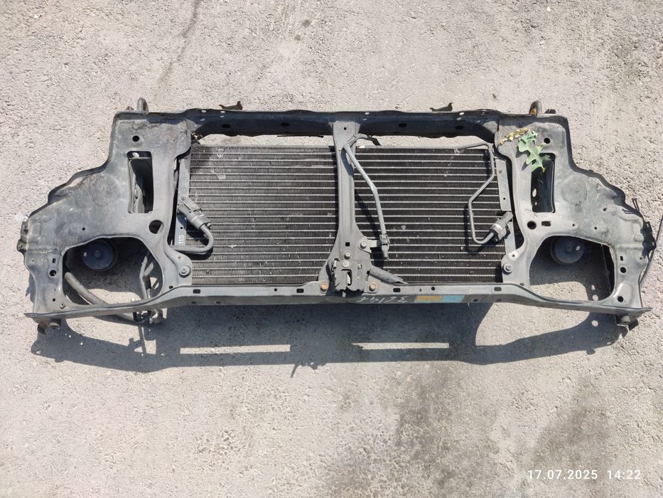 Телевизор носик Субару Форестер