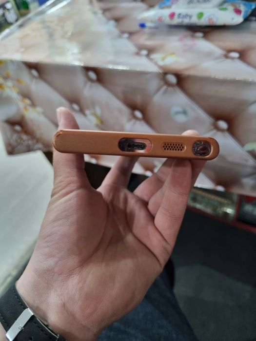 Samsung galaxy S22 Ultra srochna sotiladi