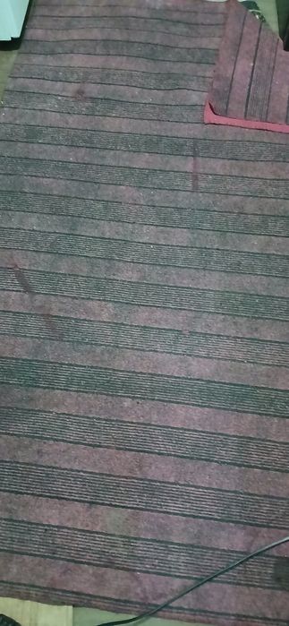 Gilamlar sotiladi kelishgan holda