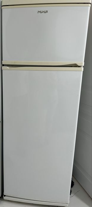 продам холодильник Мир