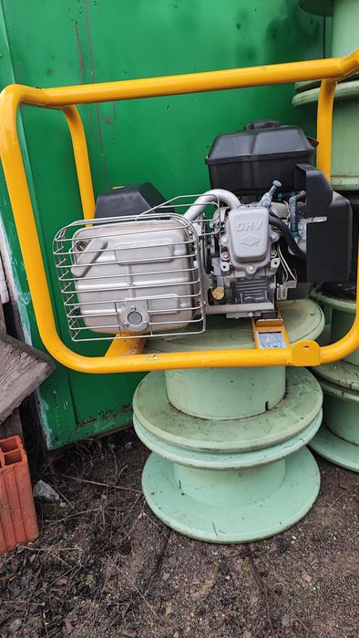 Генератор инверторен бензинов Briggs & Stratton