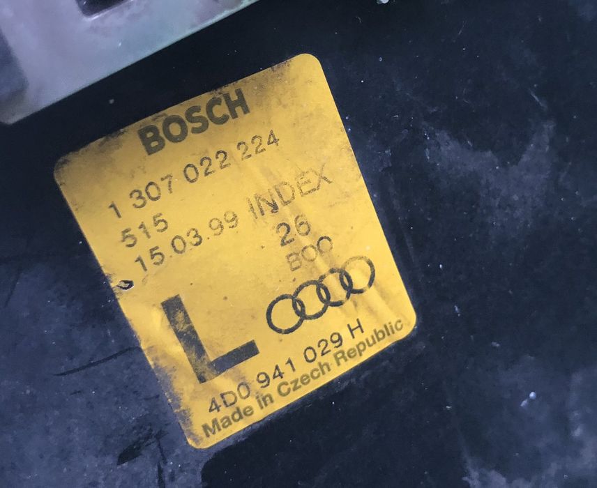 Фар ляв Audi A8 S8 модел 1994-1998г.  #515S