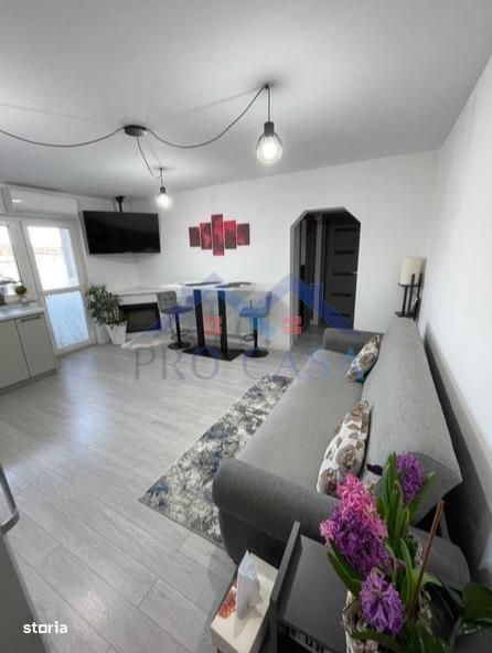 Apartament 2 camere reconfigurat, 52 mp utili, Cetate, Liceul  Sportiv