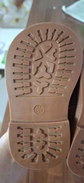 Продам ботиночки