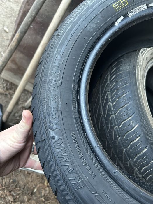 Продам комплект шин  кама