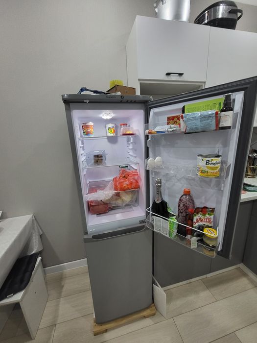 Продам холодильник.