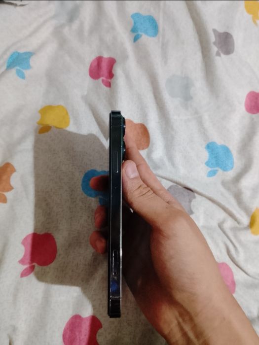 iPhone XR 13 pro korpus quyilgan