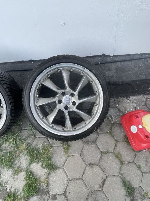 Продам диски разноширокие на Мерседес