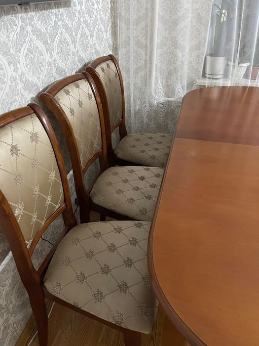 стол со стульями