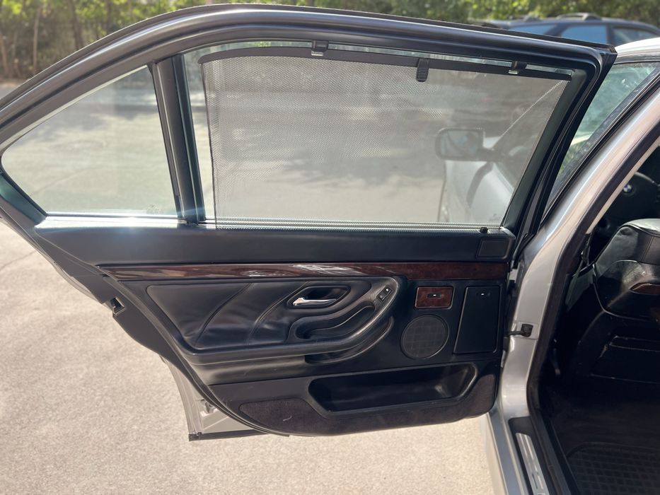 В разборе bmw e38 long есть все 5.4 v12  бмв е38