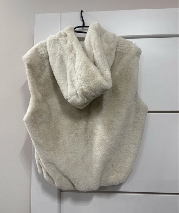 vesta pufoasa dama S