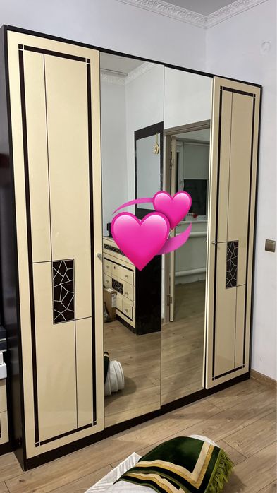 Спальный гарнитур сатылады