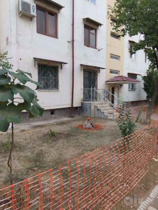 Сдается в аренду на Карасу-6 45кв
