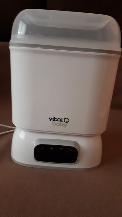 Sterilizator si uscător biberoane Vital Baby Nurture