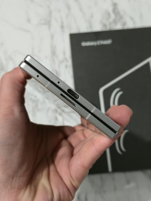 Vand/schimb Samsung Z Fold7 256gb