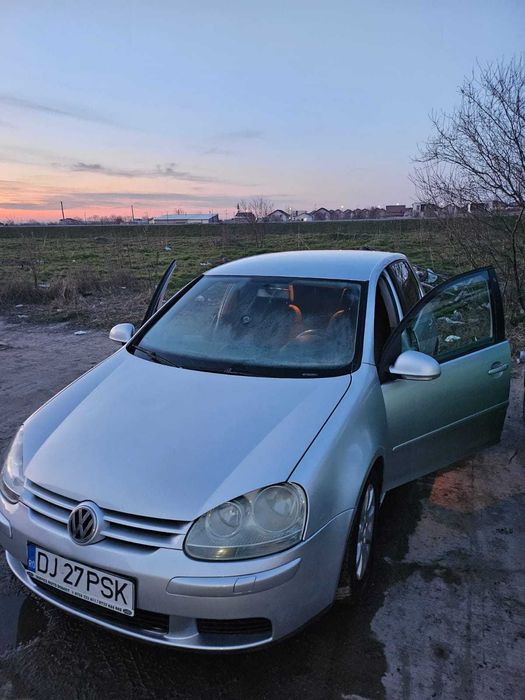 Volkswagen Golf 5, an 2006, motor 2.0 TDI diesel, cutie automată DSG !