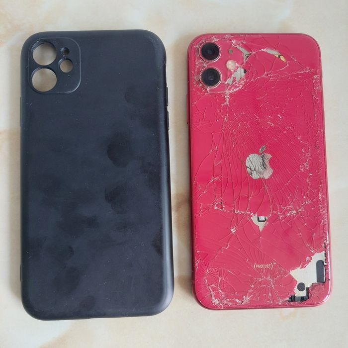 [11] Vând Apple iPhone 11 Red cu cod de taste, fără iCloud /poze reale