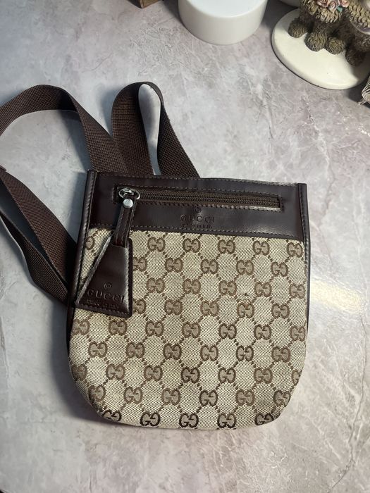 Geantă Gucci pentru barbați