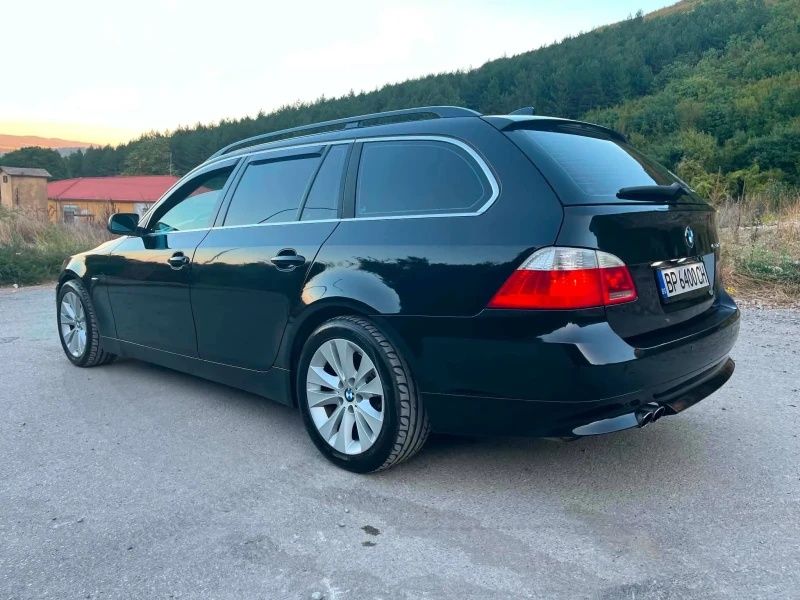 BMW E61  БМВ 525
