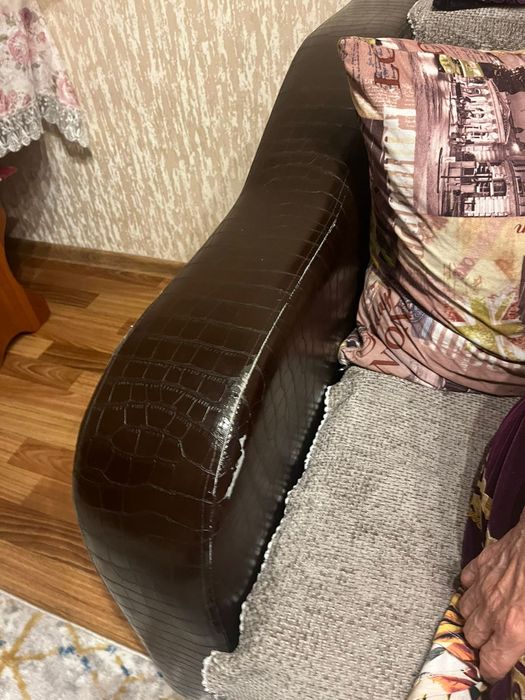 Продам раскладной диван