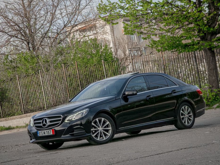 Mercedes-benz E220 7G-Tronic/LED/Шибедах