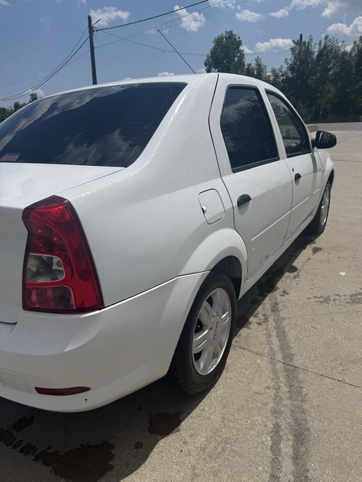 DACIA Logan 2011 — imagine 3