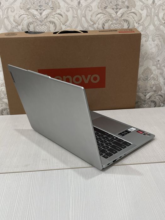 Lenovo IdeaPad slim 5