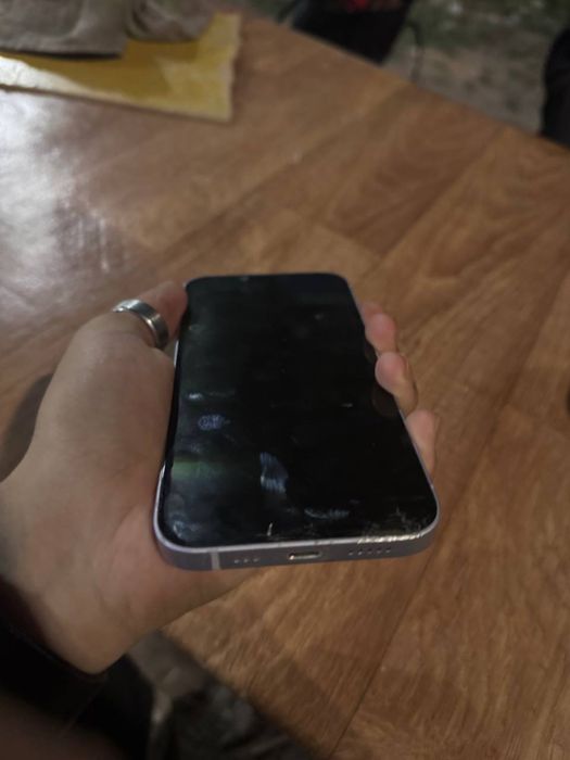iPhone 14 256gb.