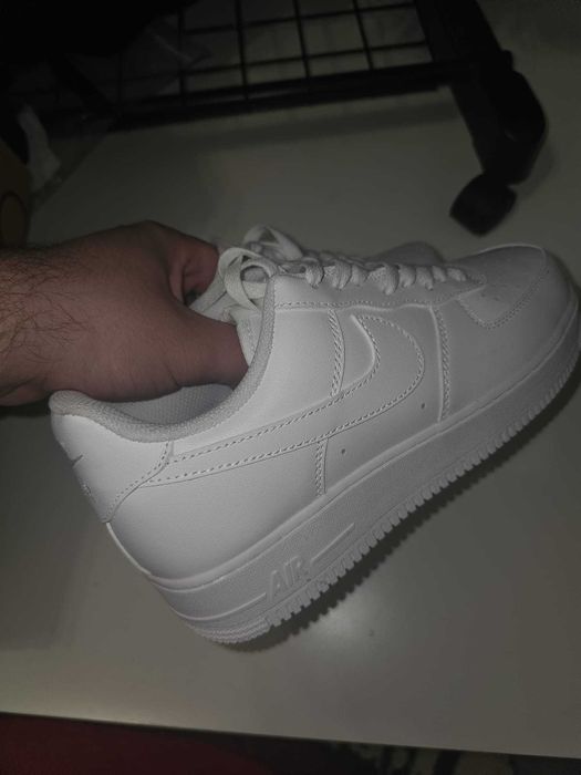 Adidasi Nike Air Force 1 Marimea 41