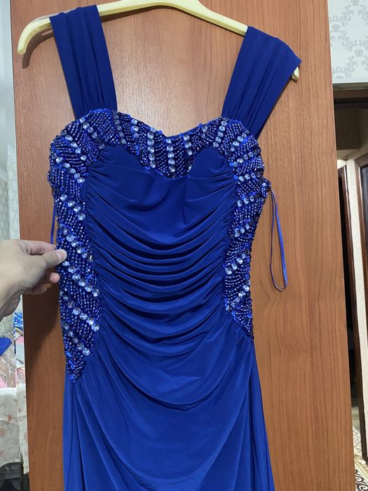 Продам вечернее платье