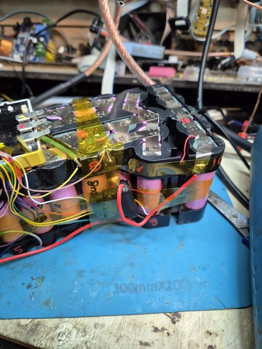 Repratii acumulator biciclete, trotinete, autofiletante, aspiratoare