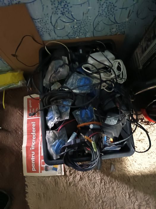 Componente Pc , Cabluri , Procesoare , Hard , SSD