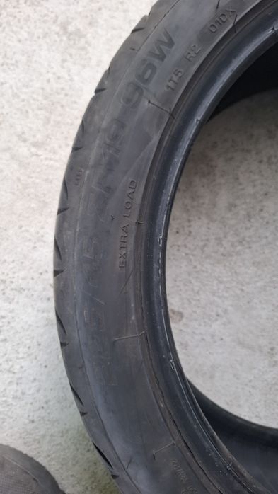 Летни гуми 225/45 r19  2 бр.