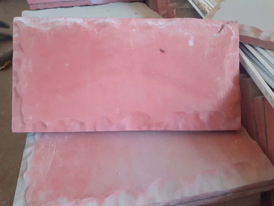 Продаётся плитки на цокол новые примерно 15×25 размер 500 шт