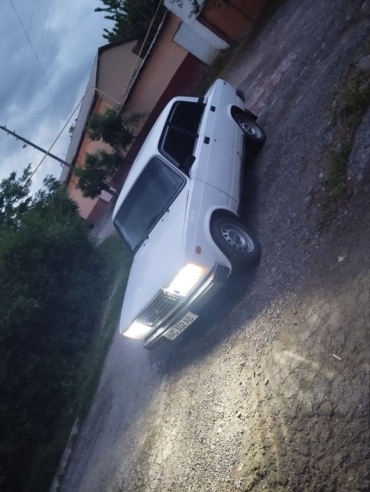 Лада 2107 сотилади