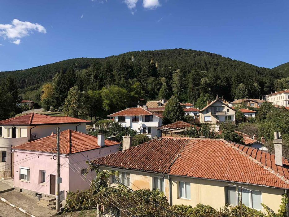 Хотел с ресторант и магазин за сувенири