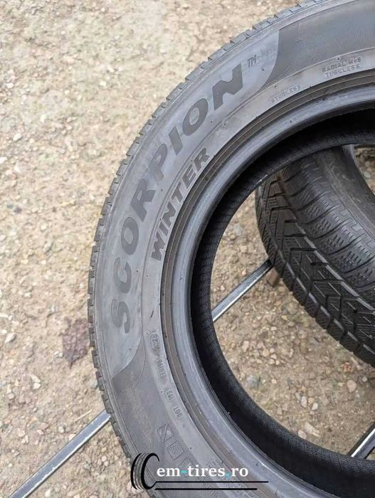 215/65 R17 • Iarna • Pirelli Scorpion Winter 99H | 2 buc | DOT 2024 | Pret/buc