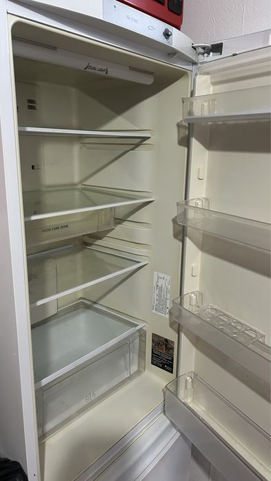 Б/у холодильник В хорошем качестве