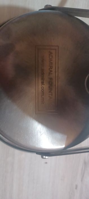 Прожектор за фонтан и басейн