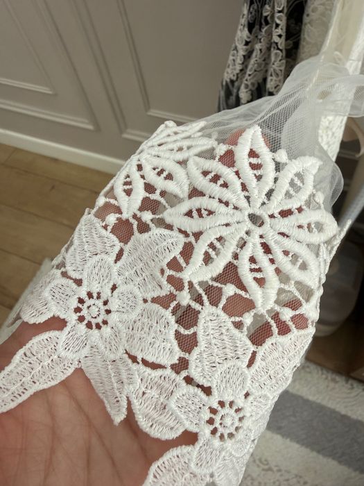 Продам белое нежное платье