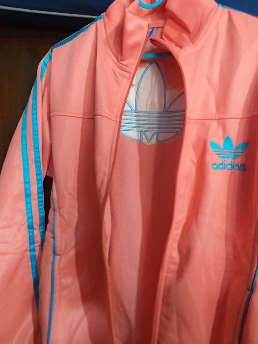 Trening Adidas de dama marimea M NOU